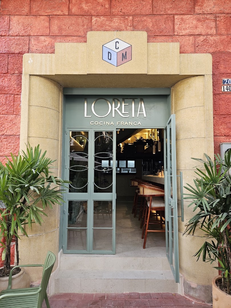 Loreta Cocina Franca: attractive, professional storefront photo