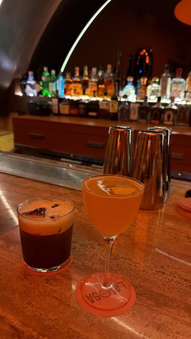 Bar Latosa: high quality, appealing cocktail shot