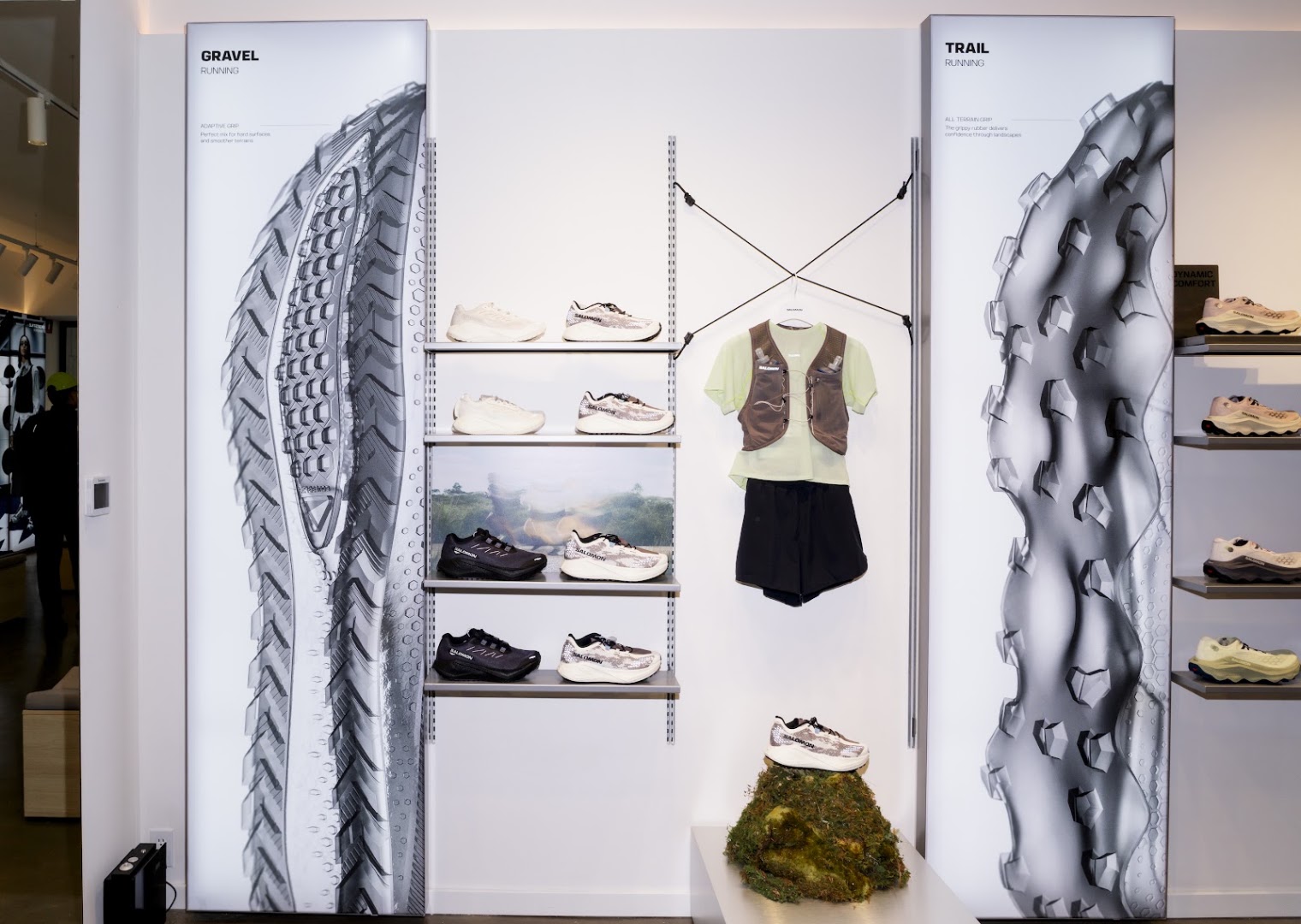 Casa Salomon: professional product display and interior