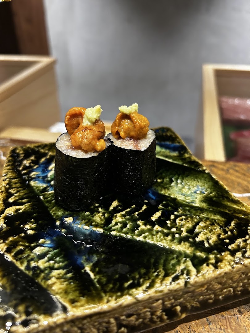 Futari: high quality appetizing food photo