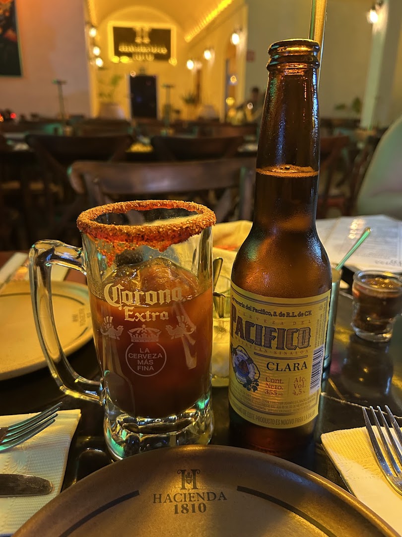 Hacienda 1810: appetizing photo of restaurant drinks