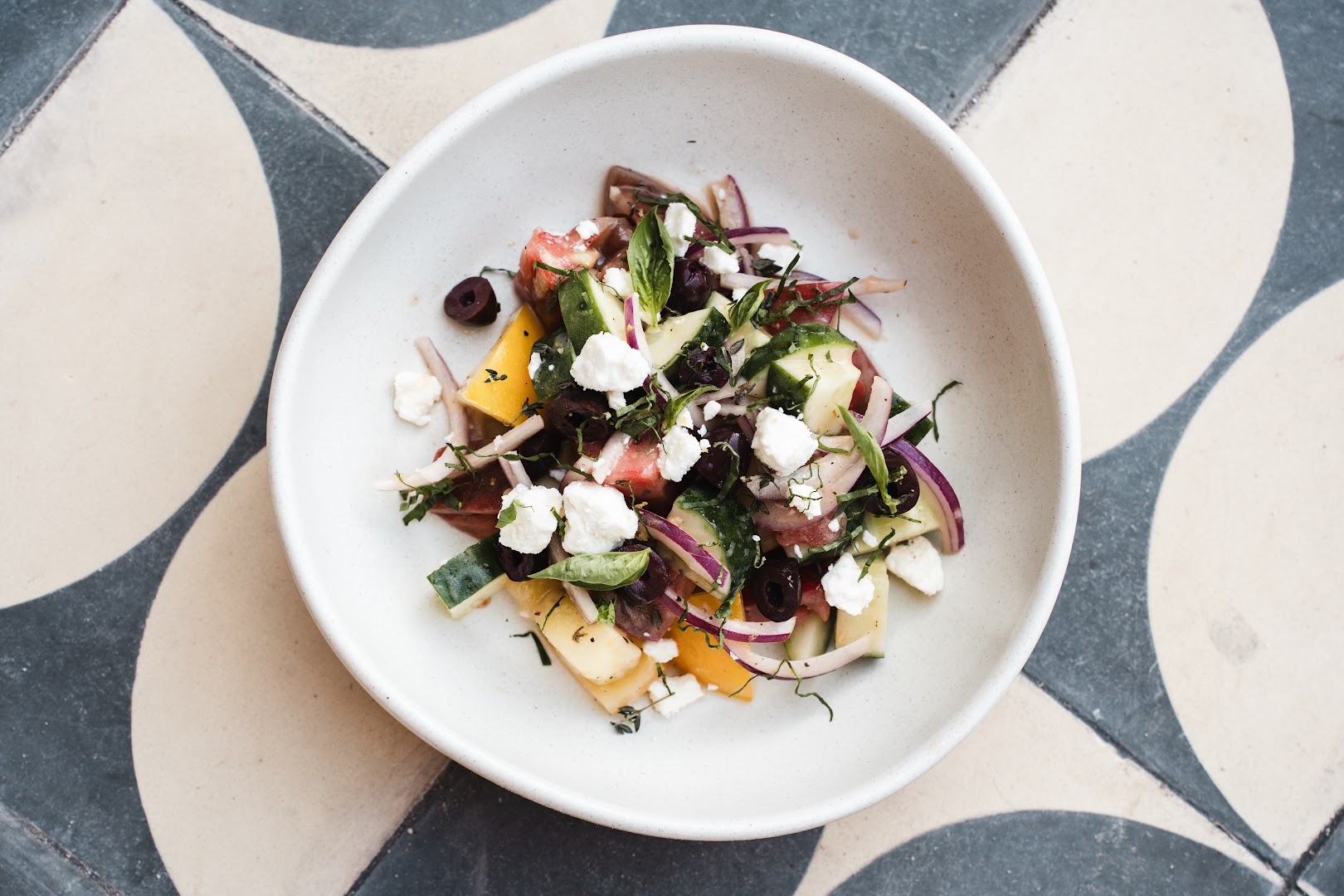 Alto Alto: high quality, appetizing food photo