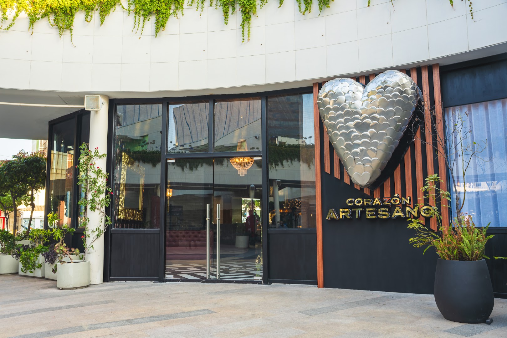 Corazón Artesano: professional exterior shot of venue