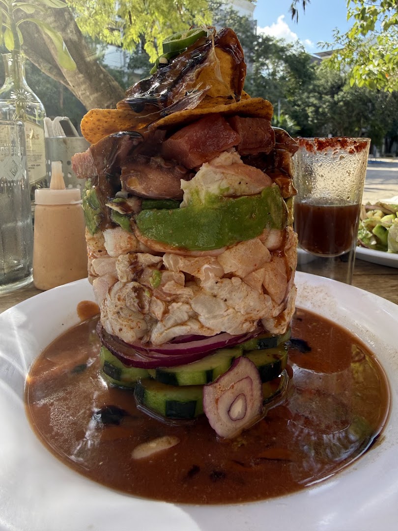 Los Morros: appetizing, high-quality food photography