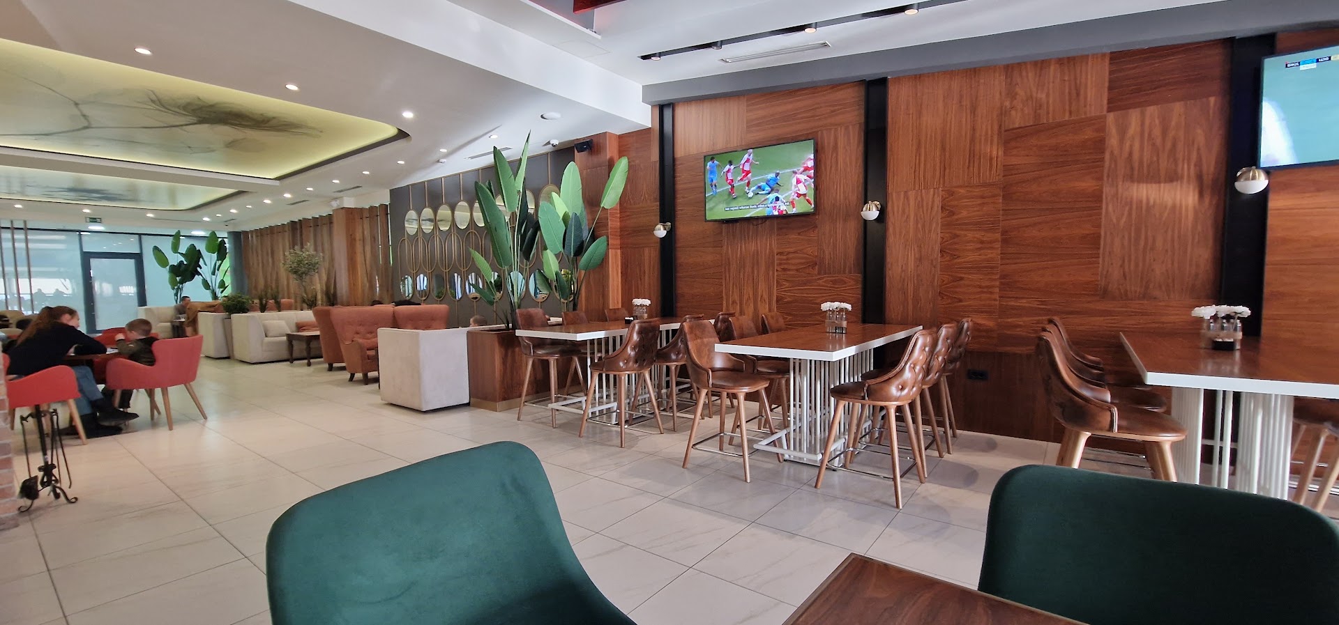 My City Caffe & Restaurant: clear photo of restaurant interior
