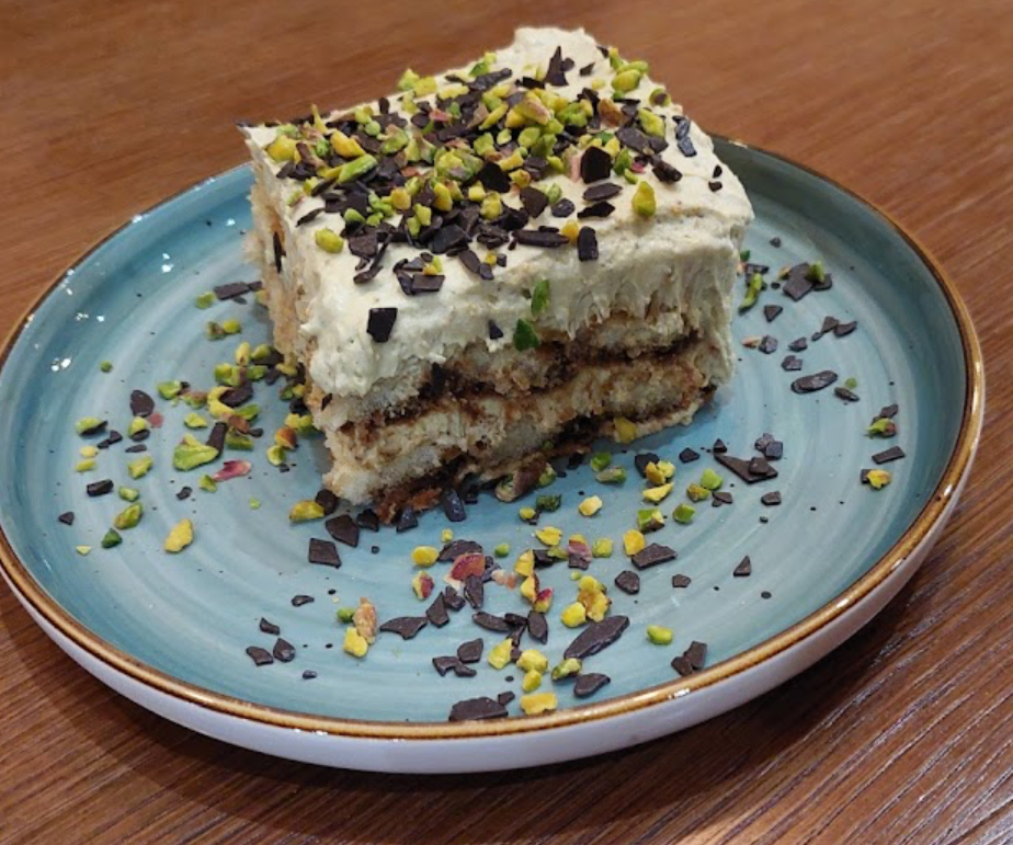 NOA Pizzeria & Caffe: appetizing photo of restaurant dessert