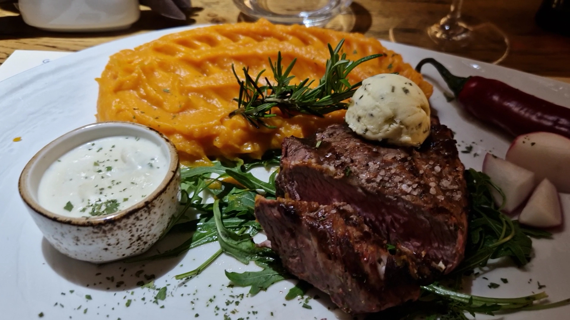 Steakhouse Grill, Fish & Meat: appetizing, high-quality food photography
