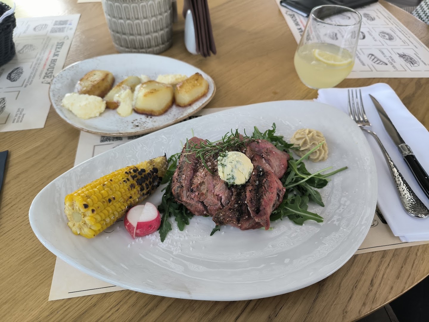 Steakhouse Grill, Fish & Meat: appetizing, high-quality food photography