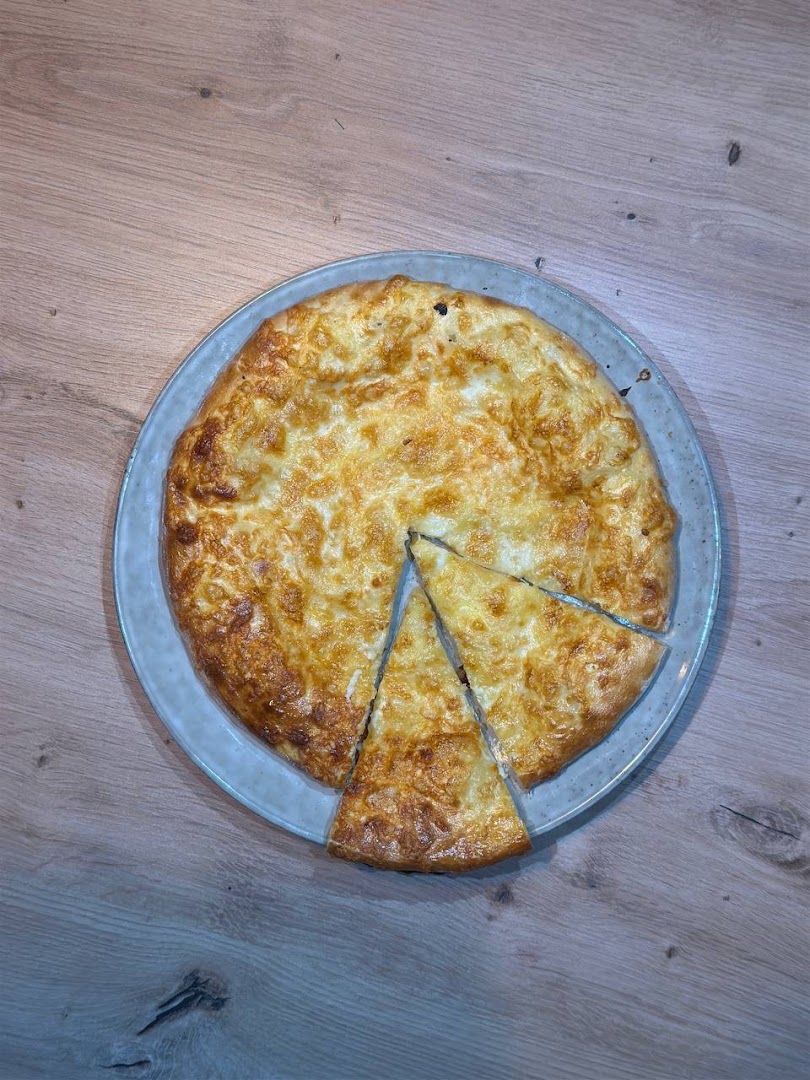 Suliko: appetizing photo of restaurant food