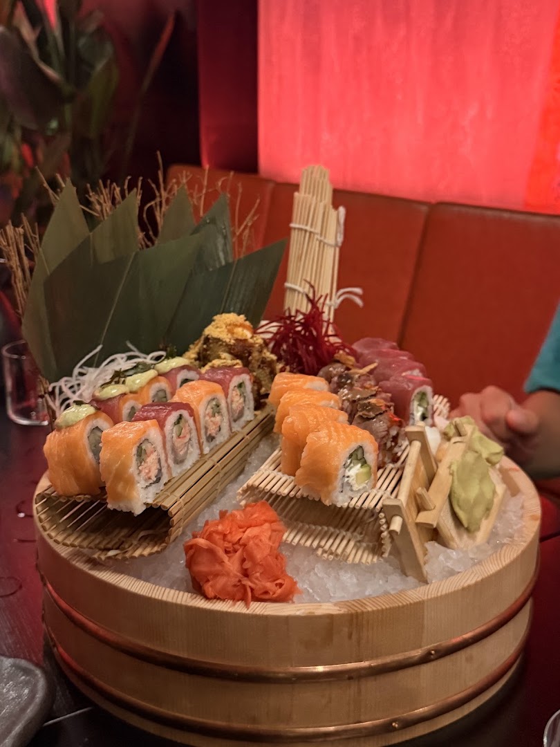 TARO: appetizing, high-quality food presentation