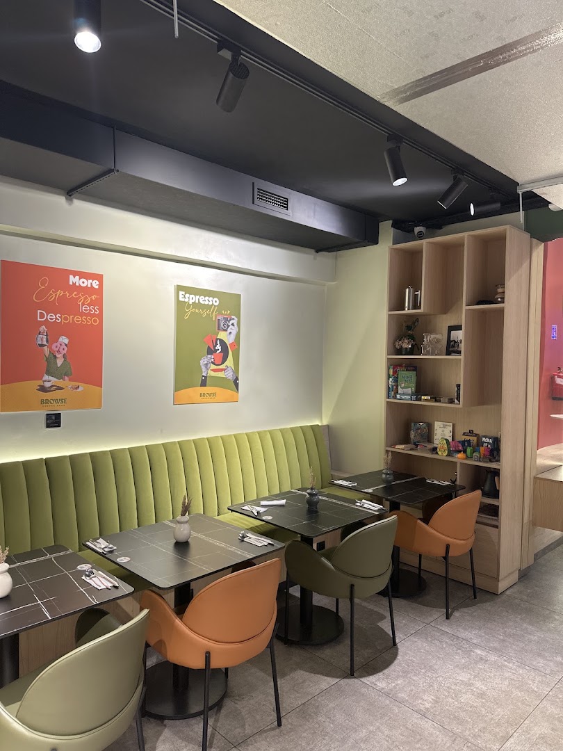 Browse Coffee & Brunch: clean, inviting interior atmosphere