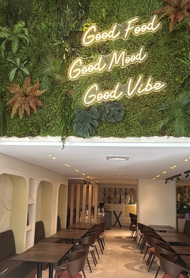 June: attractive interior with inviting atmosphere