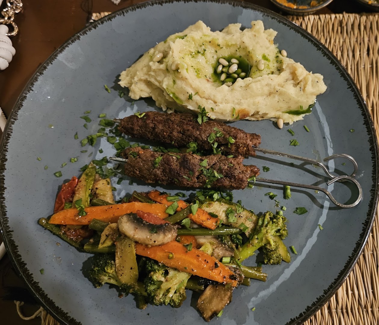 El Cielo: appetizing, well-lit food presentation