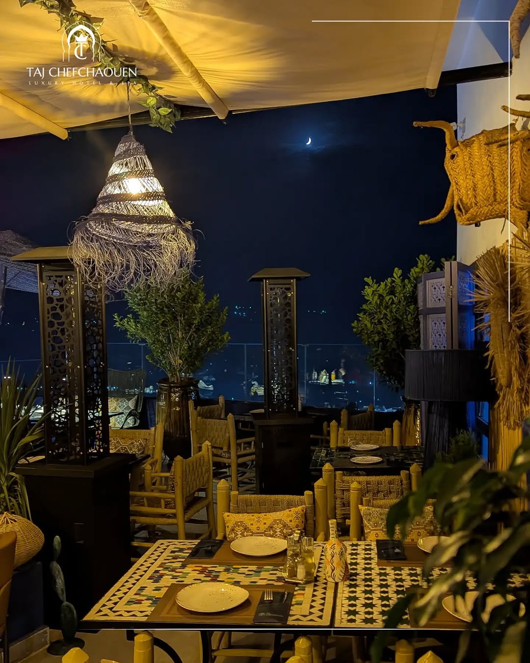 Taj Chefchaouen Rooftop Bar: beautiful atmospheric rooftop bar photo