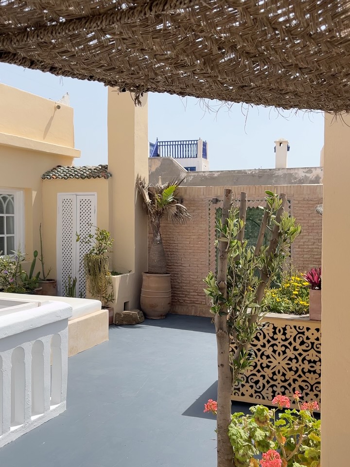 Les Salons du Malaïka: attractive and clear venue terrace