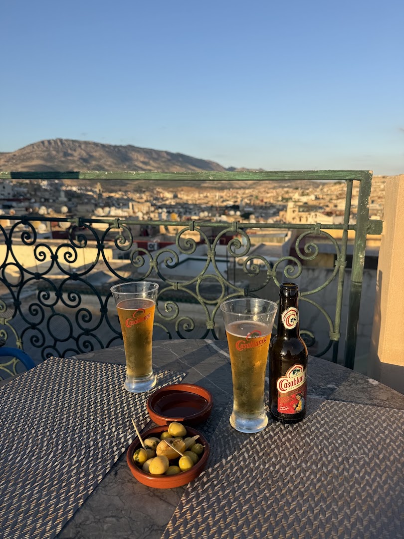 Sama Rooftop: attractive rooftop bar atmosphere