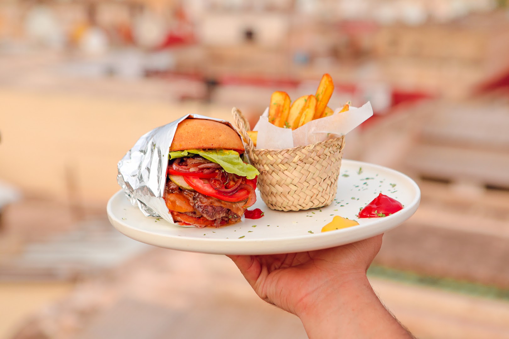 Sama Rooftop: appetizing, high-quality food photography