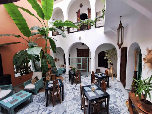 Rosemary: beautiful, professional hotel courtyard photo