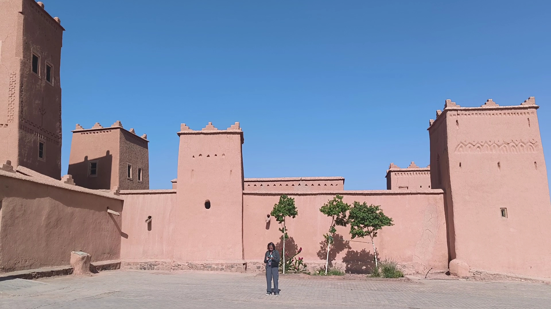 Kasbah Taourirt: clear exterior view of venue