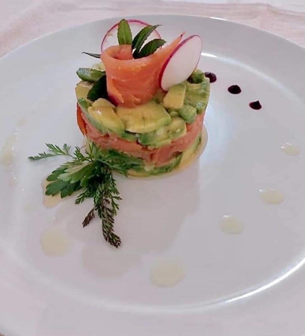Restaurant Ovelix: appetizing and professional food presentation