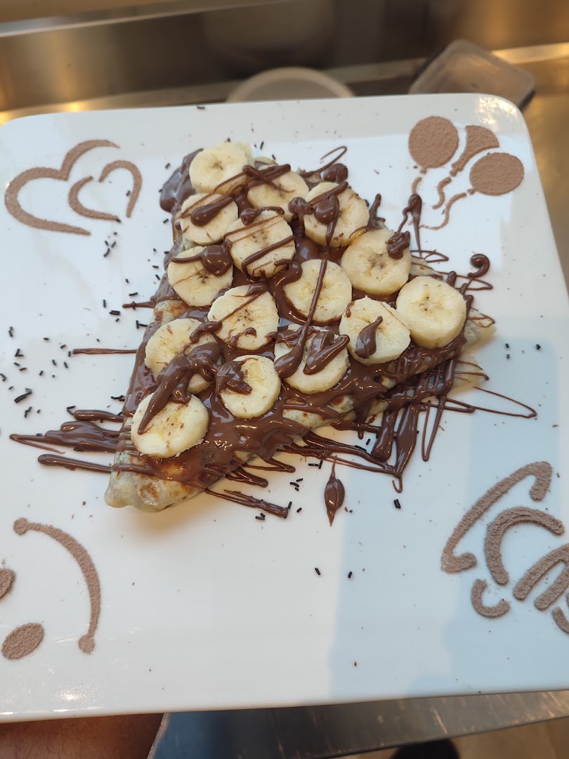 Café El Chelo: appetizing photo of served food