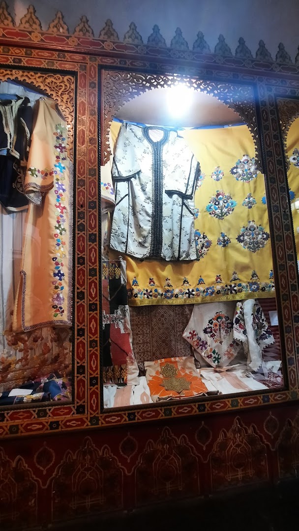 Dar Sanaa: clear display of cultural collection