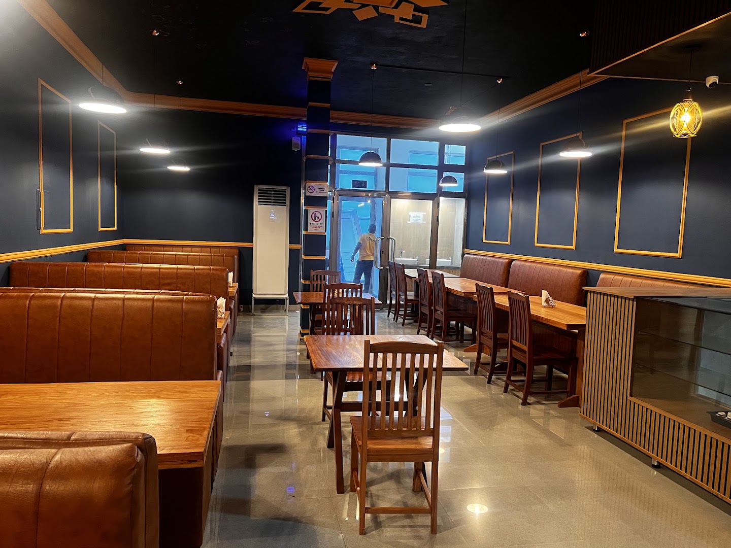 Galaxy Indian Restaurant: clear photo of restaurant interior