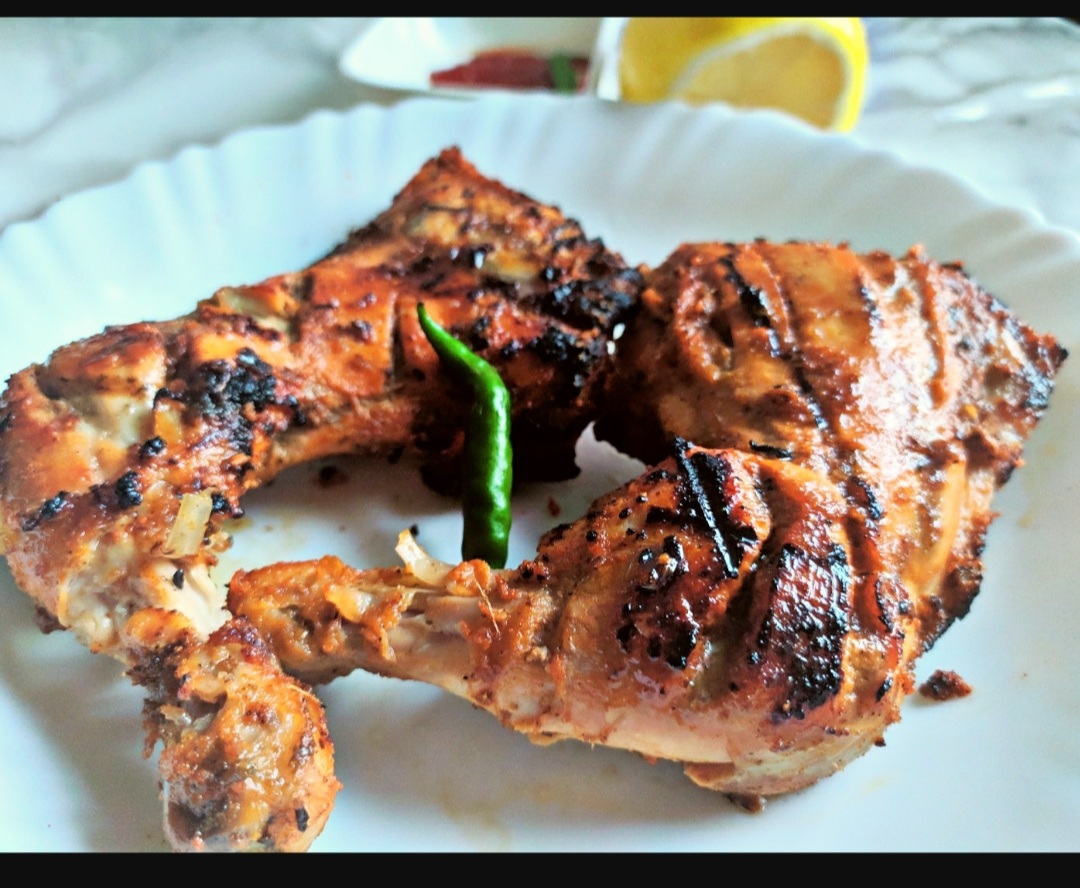 Paraiso Restaurant: appetizing photo of grilled chicken
