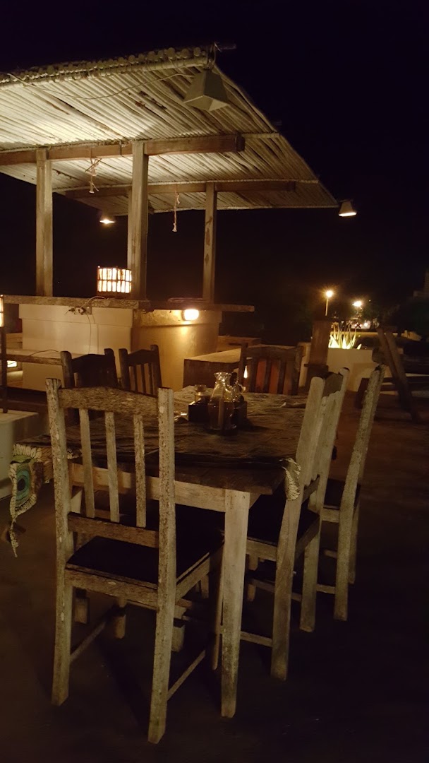 Flor de Rosa rooftop: clear shot of venue atmosphere
