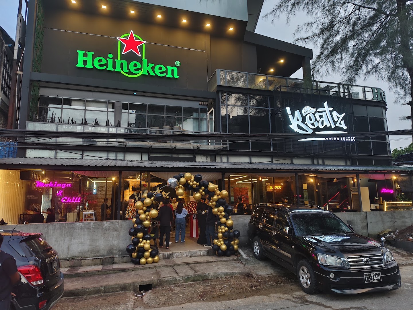 Beatz Urban Lounge: clear exterior shot of venue