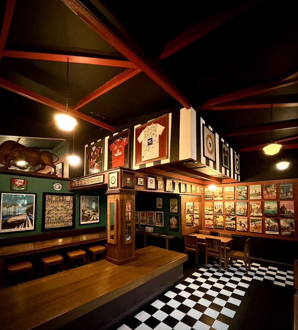 Dodo Yangon: high quality interior atmosphere shot