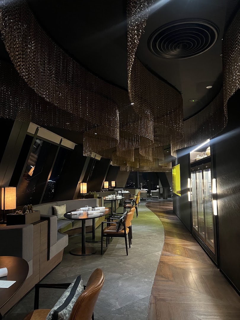 Echo Dining: high quality interior atmosphere shot