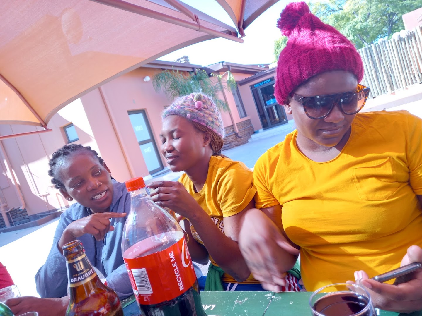 Universal Lounge & Guesthouse: guests enjoying the venue