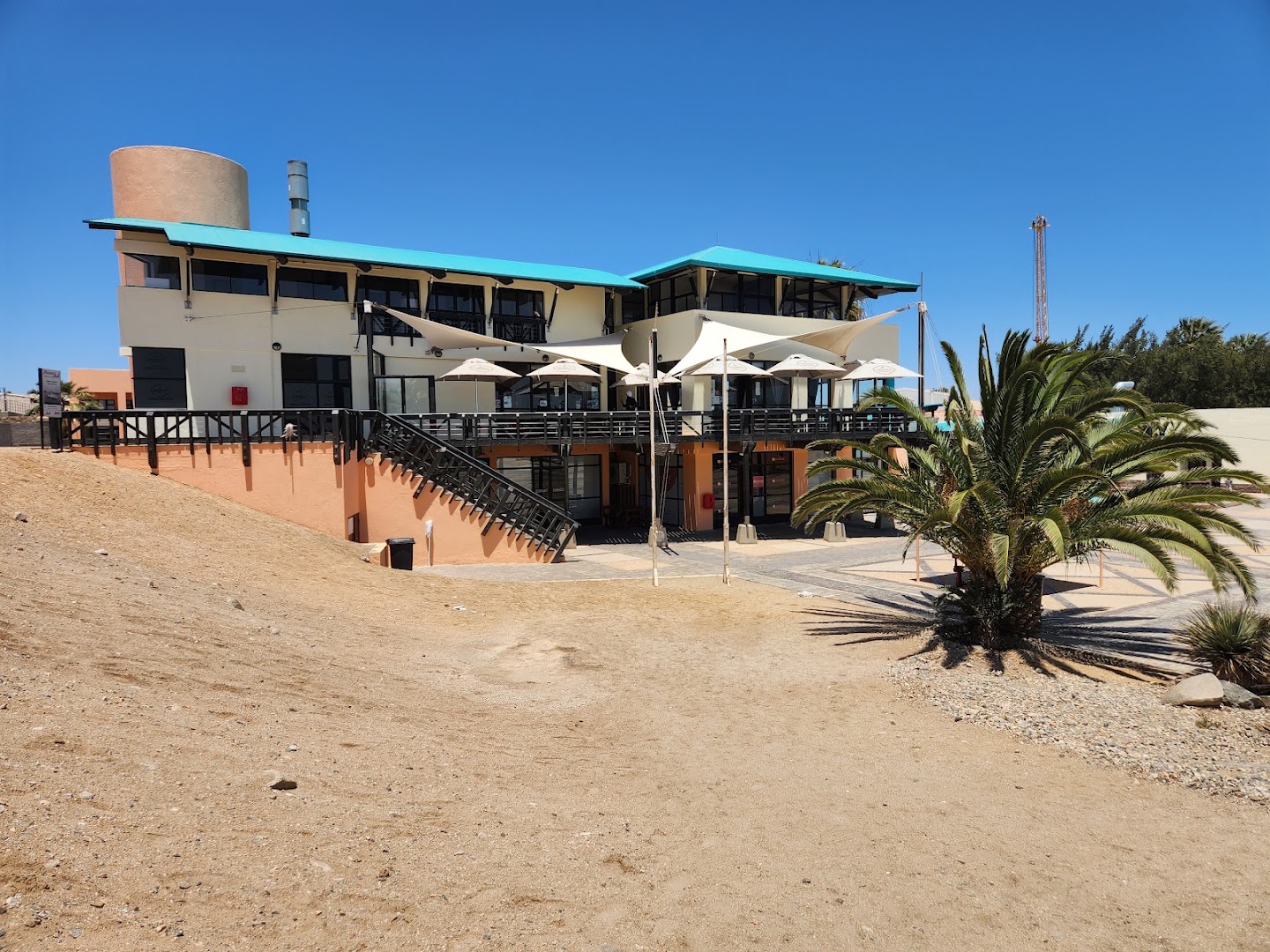 Essenzeit Restaurant: clear exterior view of restaurant