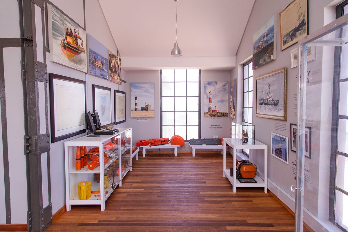 Namibia Maritime Museum: clear view of museum exhibition
