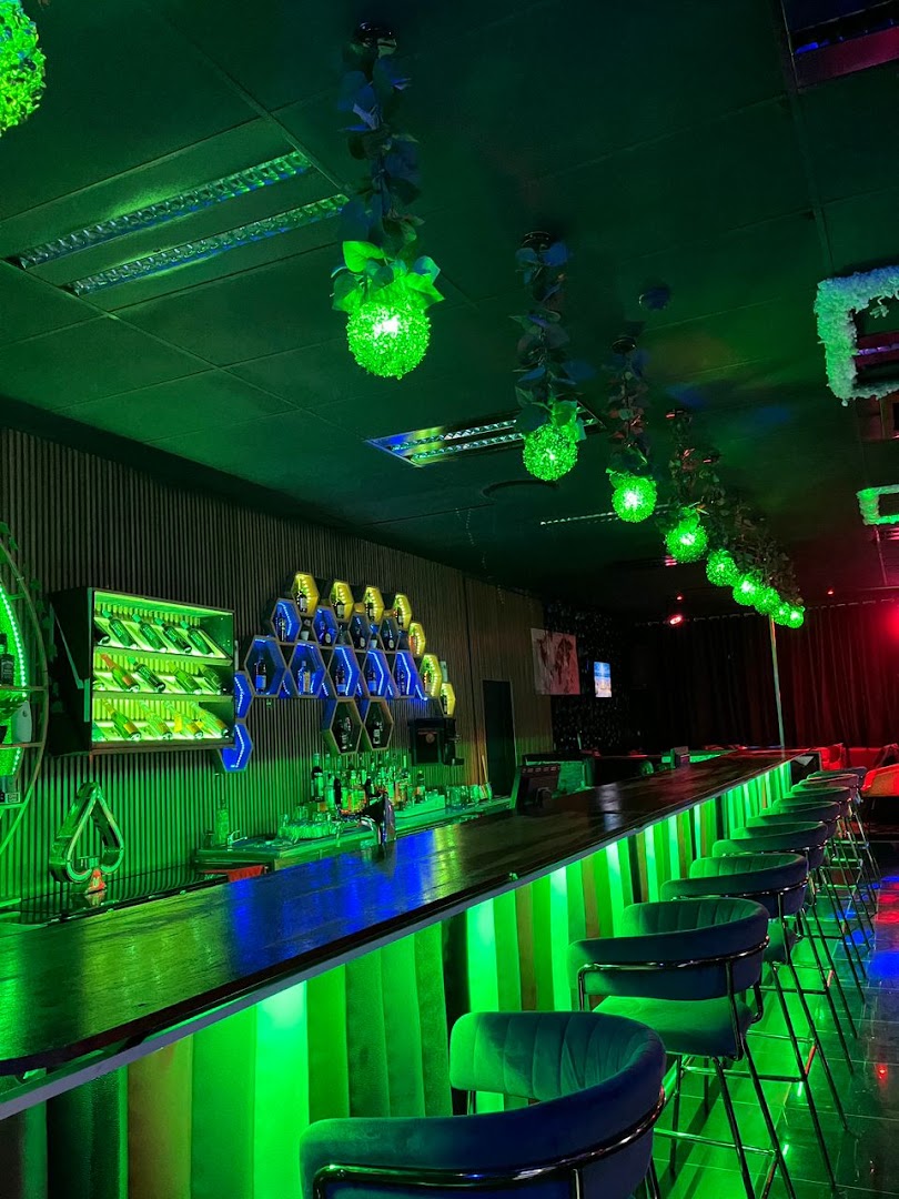 The Pulse Lounge Okahandja: clear shot of bar interior
