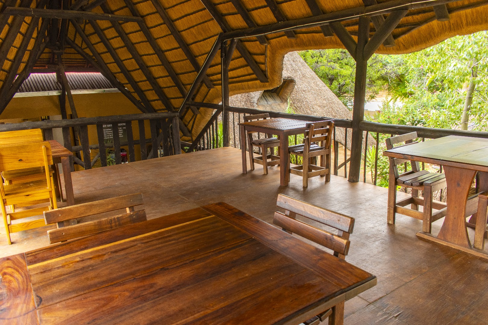 GTwenty Estate Restaurant: clear view of restaurant terrace