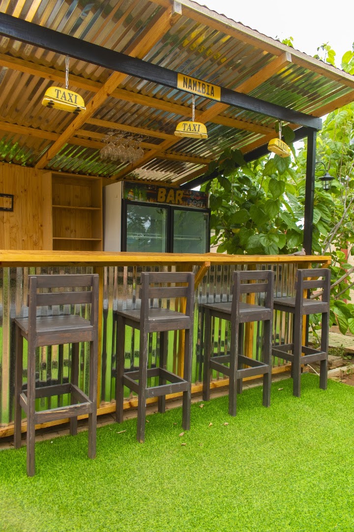 GTwenty Estate Restaurant: clear photo of restaurant bar
