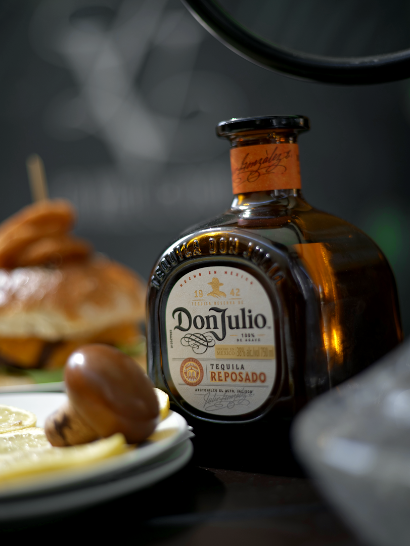 La Vine Lounge: high quality professional drink photography
