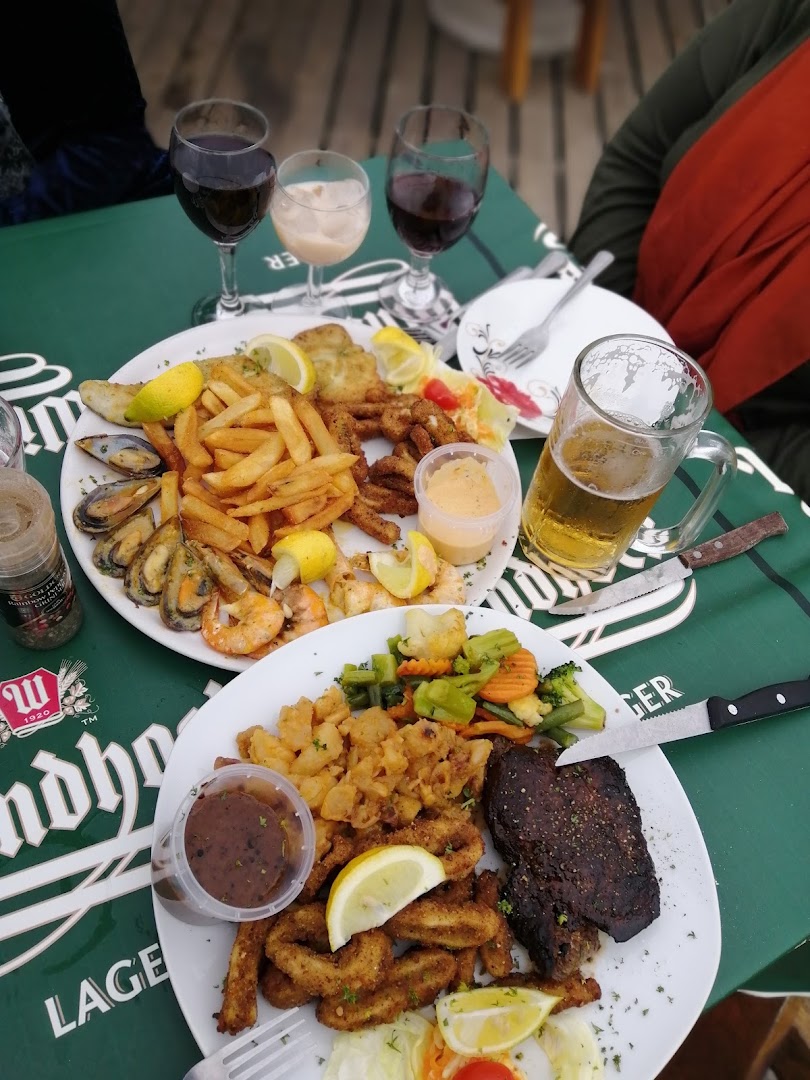 Sarah Se Gat: appetizing food and drink presentation
