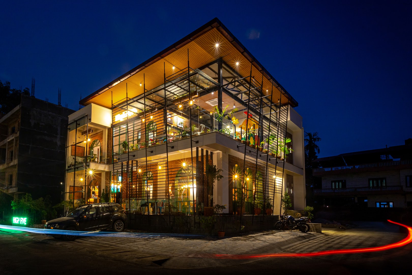 High Five Restaurant and Bar: professional exterior shot of venue