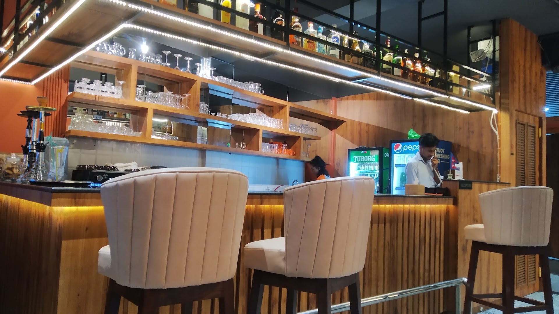 RedMud Coffee: clear shot of venue interior