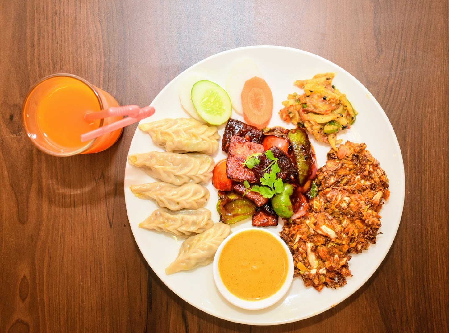 The Grill Garlic House: appetizing, high-quality food photography