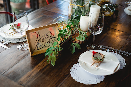 Mezze by Roadhouse: beautifully captured restaurant table setting