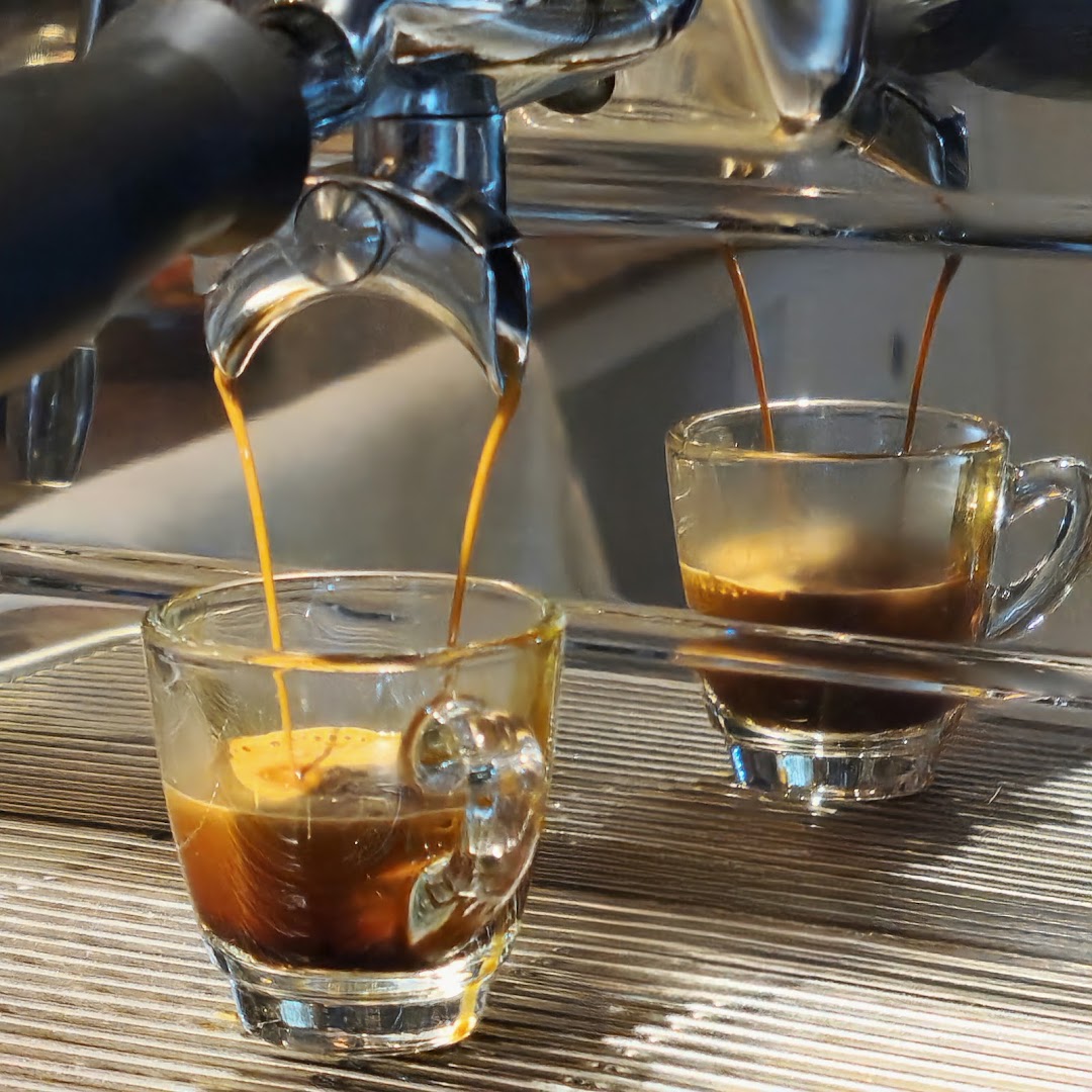 Maitri Restaurant | Cafe | Bar: high quality espresso extraction shot