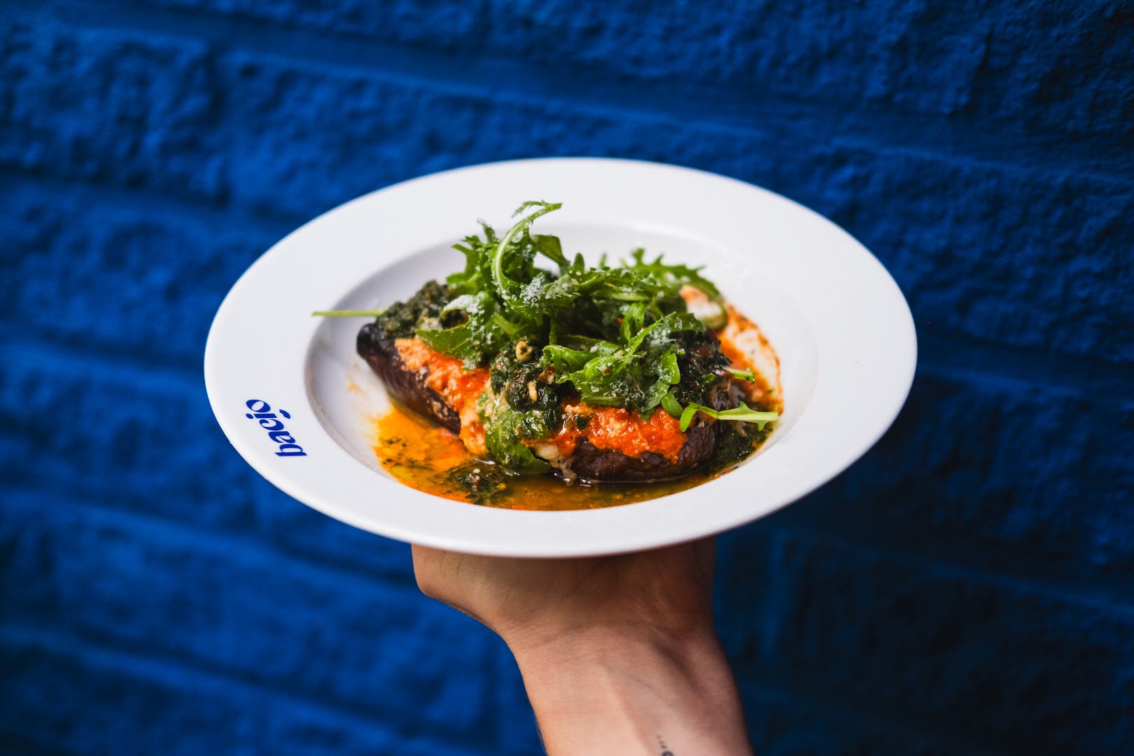 Bacio: appetizing food photography with professional presentation