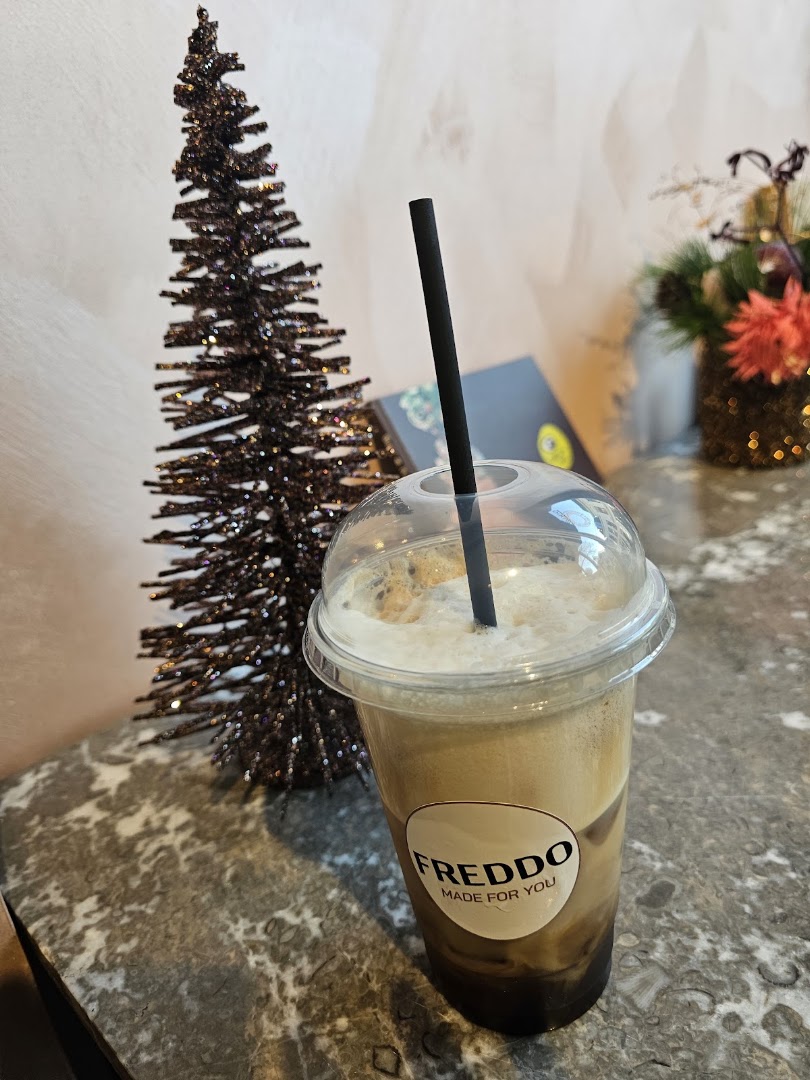 Freddo: appetizing photo of branded drink