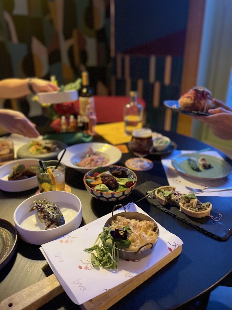 Lyva: appetizing food and social atmosphere
