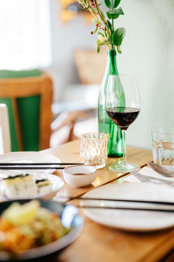 De Nieuwe Kantine: high quality, atmospheric dining shot