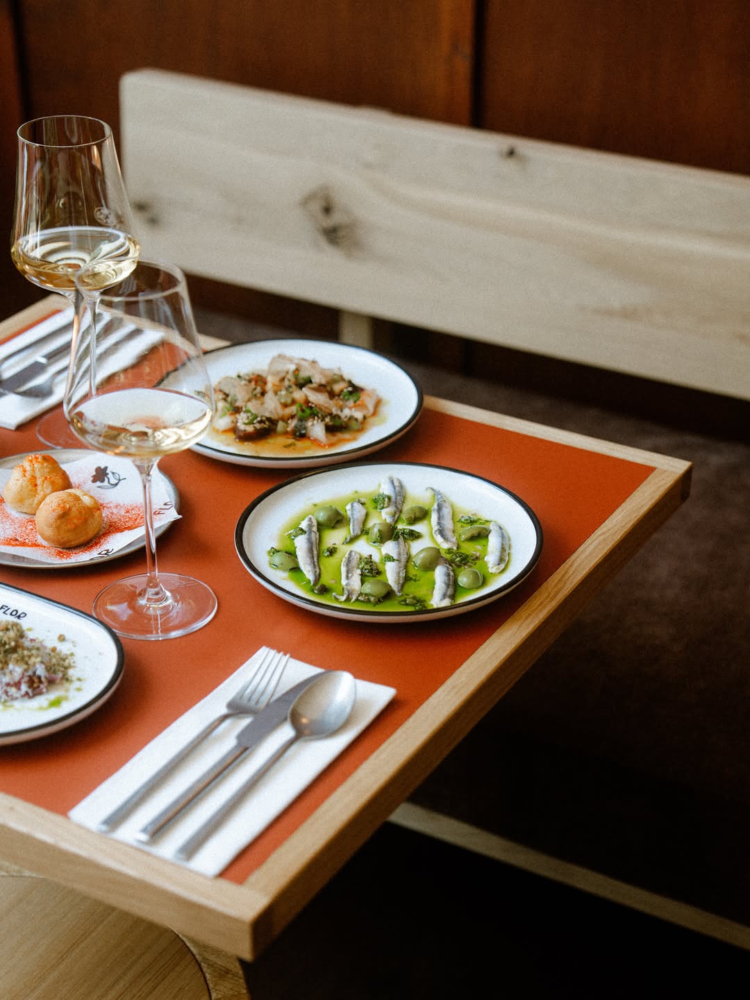 Wijnbar Flor: high quality food and drink